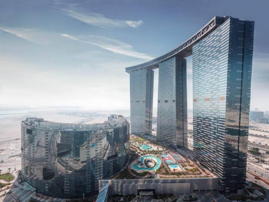 Cozy 1Br In Iconic Tower Lejlighed Abu Dhabi Eksteriør billede