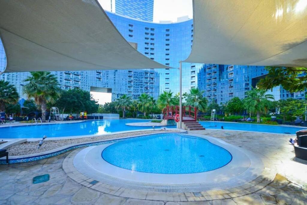 Cozy 1Br In Iconic Tower Lejlighed Abu Dhabi Eksteriør billede