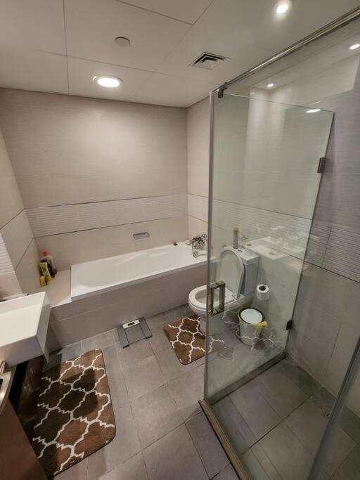 Cozy 1Br In Iconic Tower Lejlighed Abu Dhabi Eksteriør billede