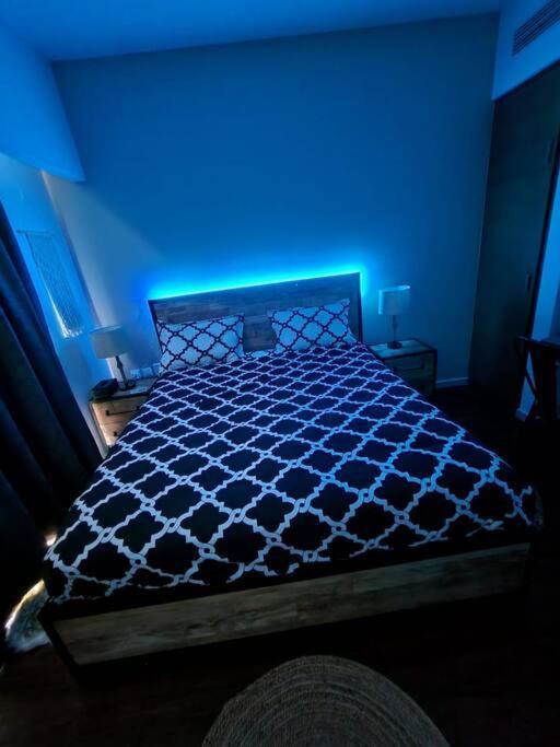 Cozy 1Br In Iconic Tower Lejlighed Abu Dhabi Eksteriør billede